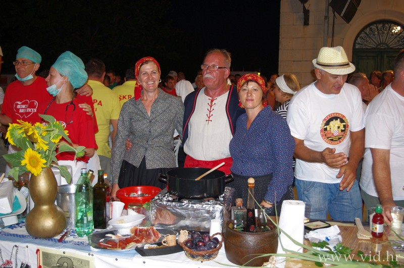 Brudetijada (01)
